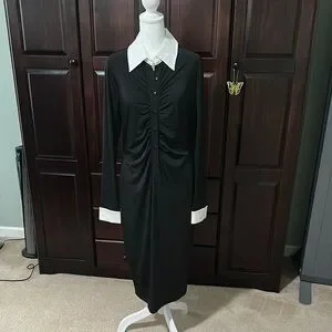 VENUS | Dresses | Venus Black And White Ruched Sheath Dress | Poshmark